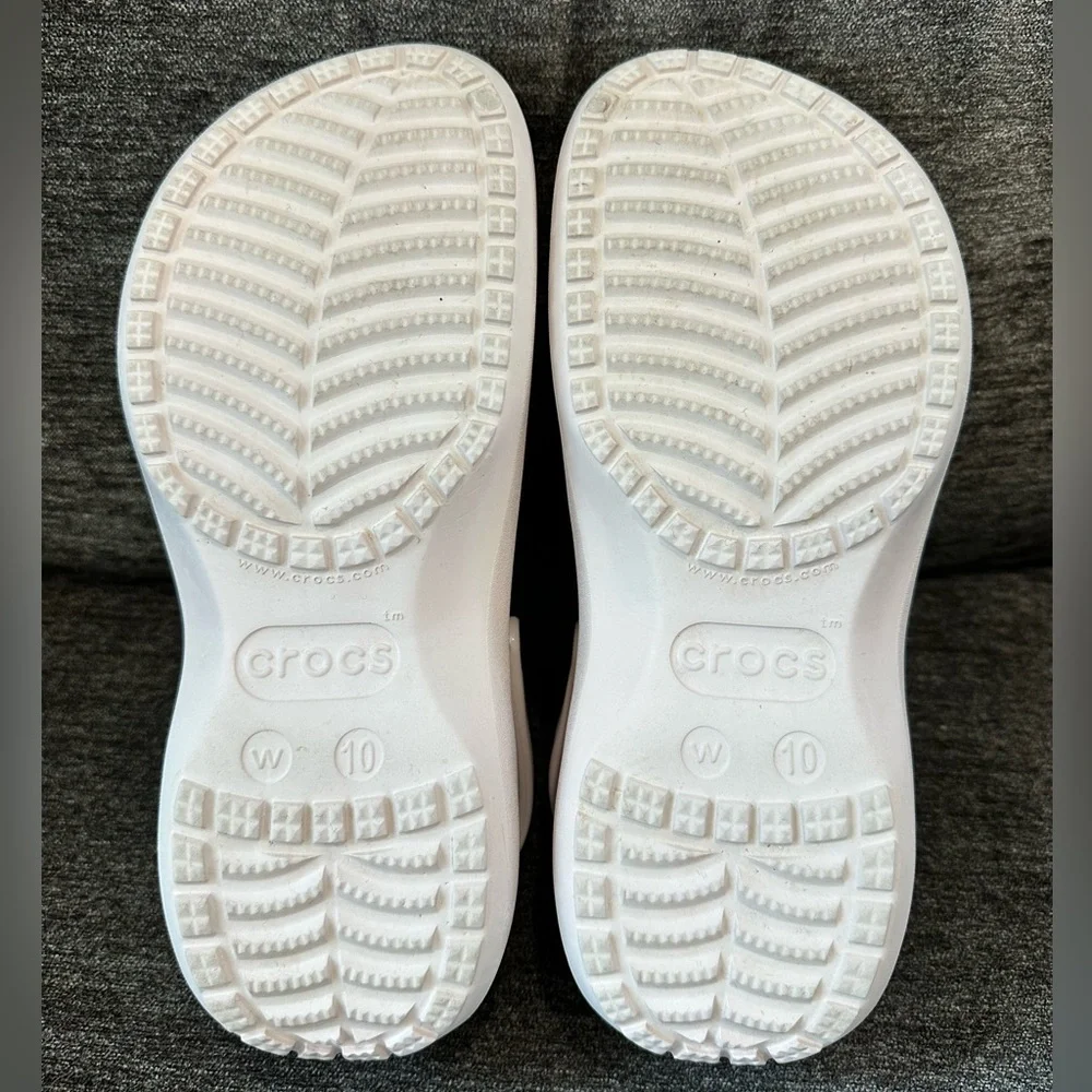 Crocs classic platform clog $60 retail - Picture 5 of 11
